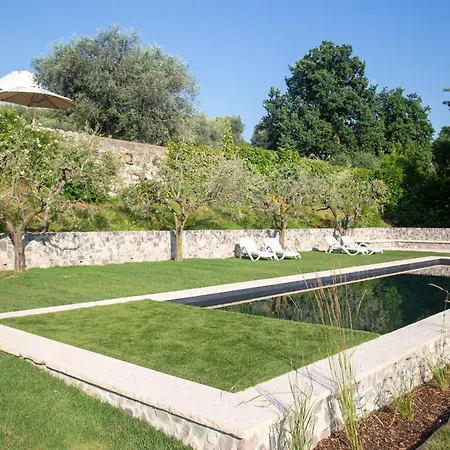 Rustico Corte Capitani *