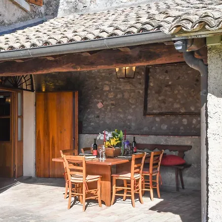 Rustico Corte Capitani Бардолино